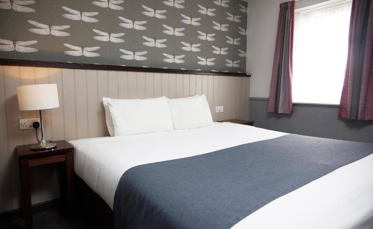 Hotel Charnwood Arms à Coalville Extérieur photo