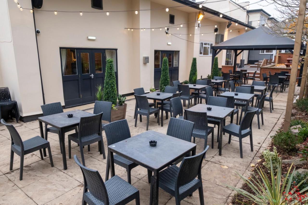 Hotel Charnwood Arms à Coalville Extérieur photo