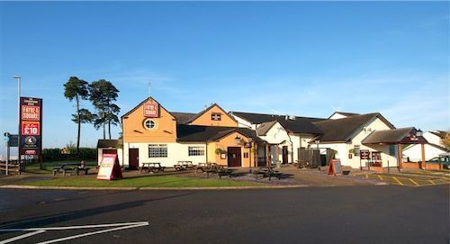 Hotel Charnwood Arms à Coalville Extérieur photo